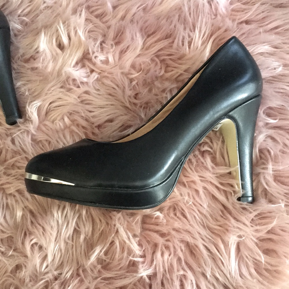 high heel